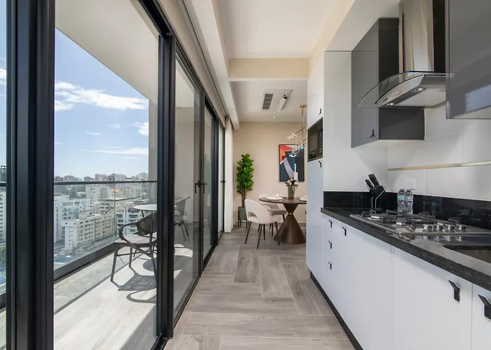 Aston Rubi City Suites